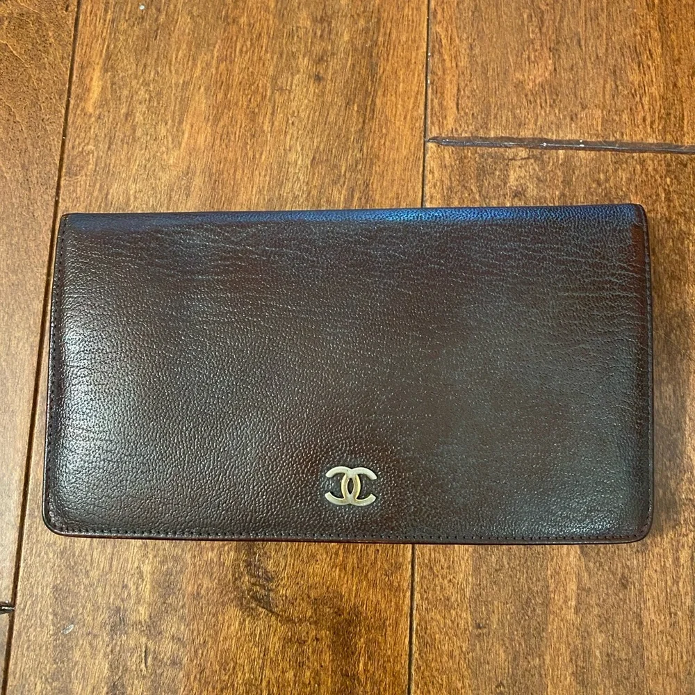 Chanel Brown Long Bifold Wallet - Picture 1 of 14
